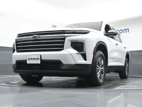 New 2026 Chevrolet Traverse LT w/ Driver Confidence Package image 6