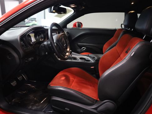 Used 2023 Dodge Challenger R/T Scat Pack w/ Plus Package image 16