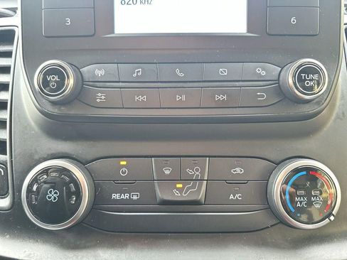 Used 2024 Ford Transit 250 Low Roof w/ Exterior Upgrade Package image 16