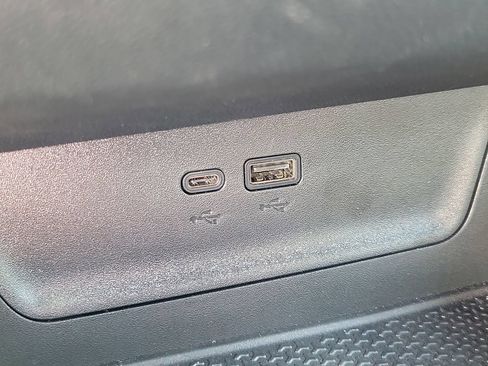 Used 2026 Chevrolet Equinox LT FWD image 27
