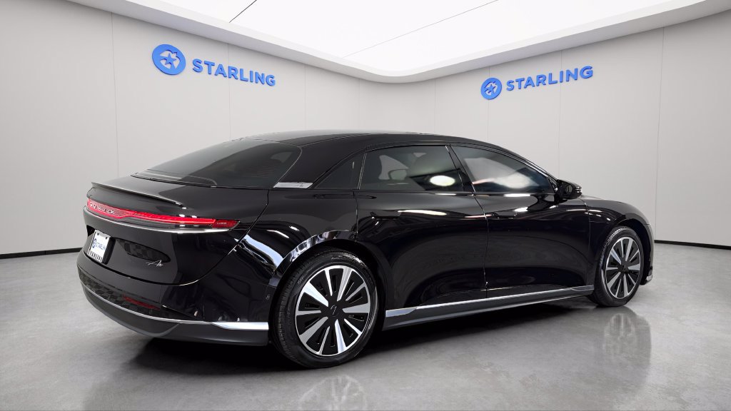 Used 2025 Lucid Air Pure RWD image 10