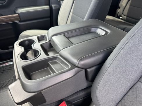 Used 2020 Chevrolet Silverado 1500 LT Trail Boss w/ Convenience Package AWD/4WD image 27