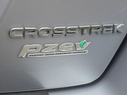 Used 2017 Subaru Crosstrek 2.0i Limited AWD/4WD image 6