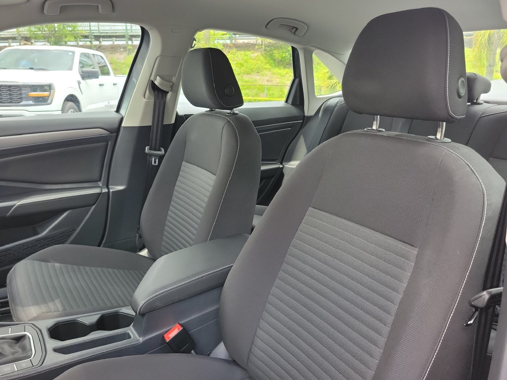 Used 2023 Volkswagen Jetta S FWD image 19