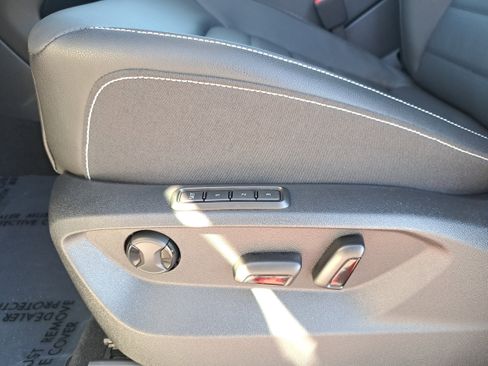 New 2026 Volkswagen Atlas SEL image 28