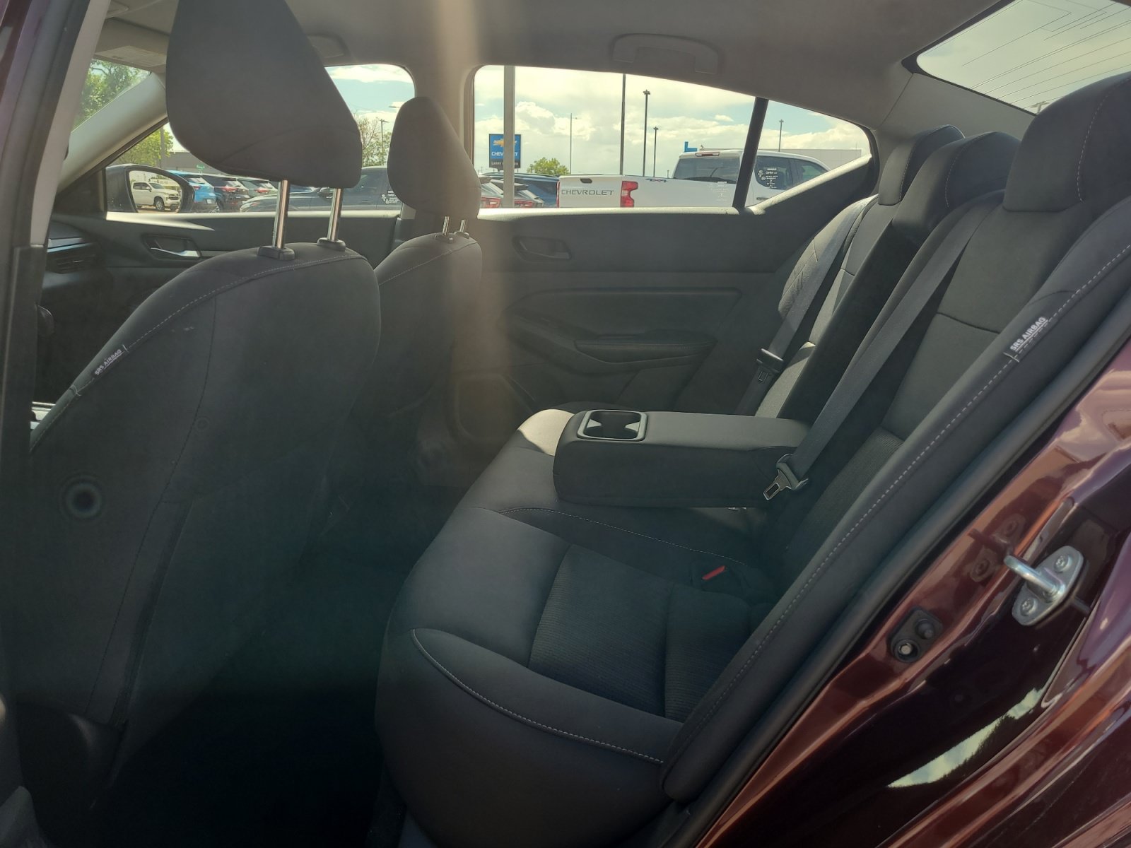 Used 2024 Nissan Altima 2.5 SV FWD image 24