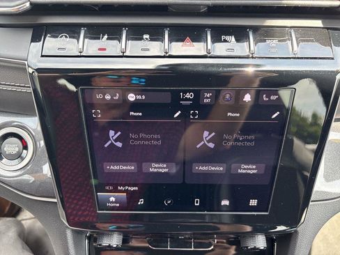 Used 2023 Jeep Grand Cherokee Altitude image 31