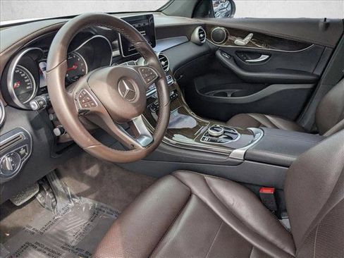 Used 2018 Mercedes-Benz GLC 350e 4MATIC image 17