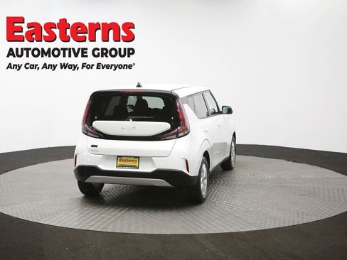 Used 2024 Kia Soul LX w/ Option Group 015 image 35