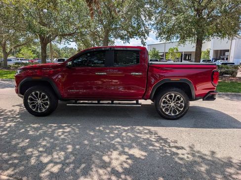 Used 2023 GMC Canyon Denali AWD/4WD image 5