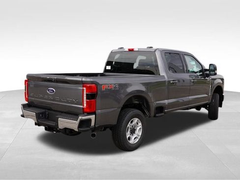 New 2026 Ford F250 XLT w/ XLT Premium Package image 3