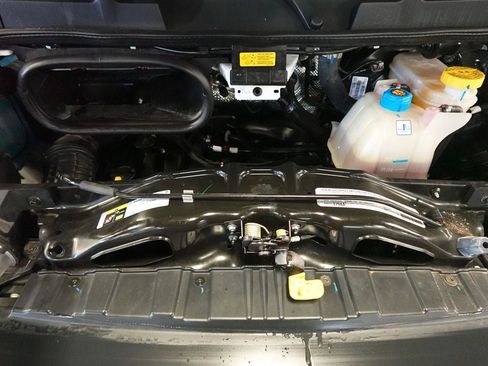 Used 2024 RAM ProMaster 3500 w/ Convenience Group image 26