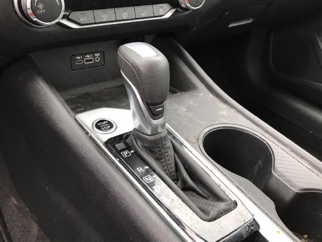 Used 2025 Nissan Altima 2.5 SV FWD image 7