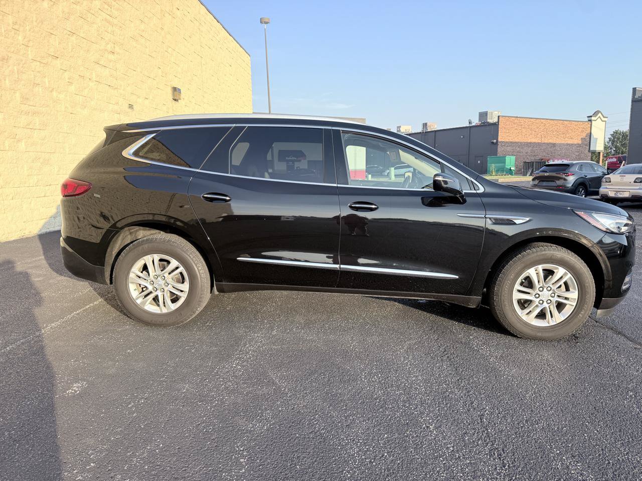 Used 2020 Buick Enclave Premium w/ Trailering Package, 5000 lbs. AWD/4WD image 6