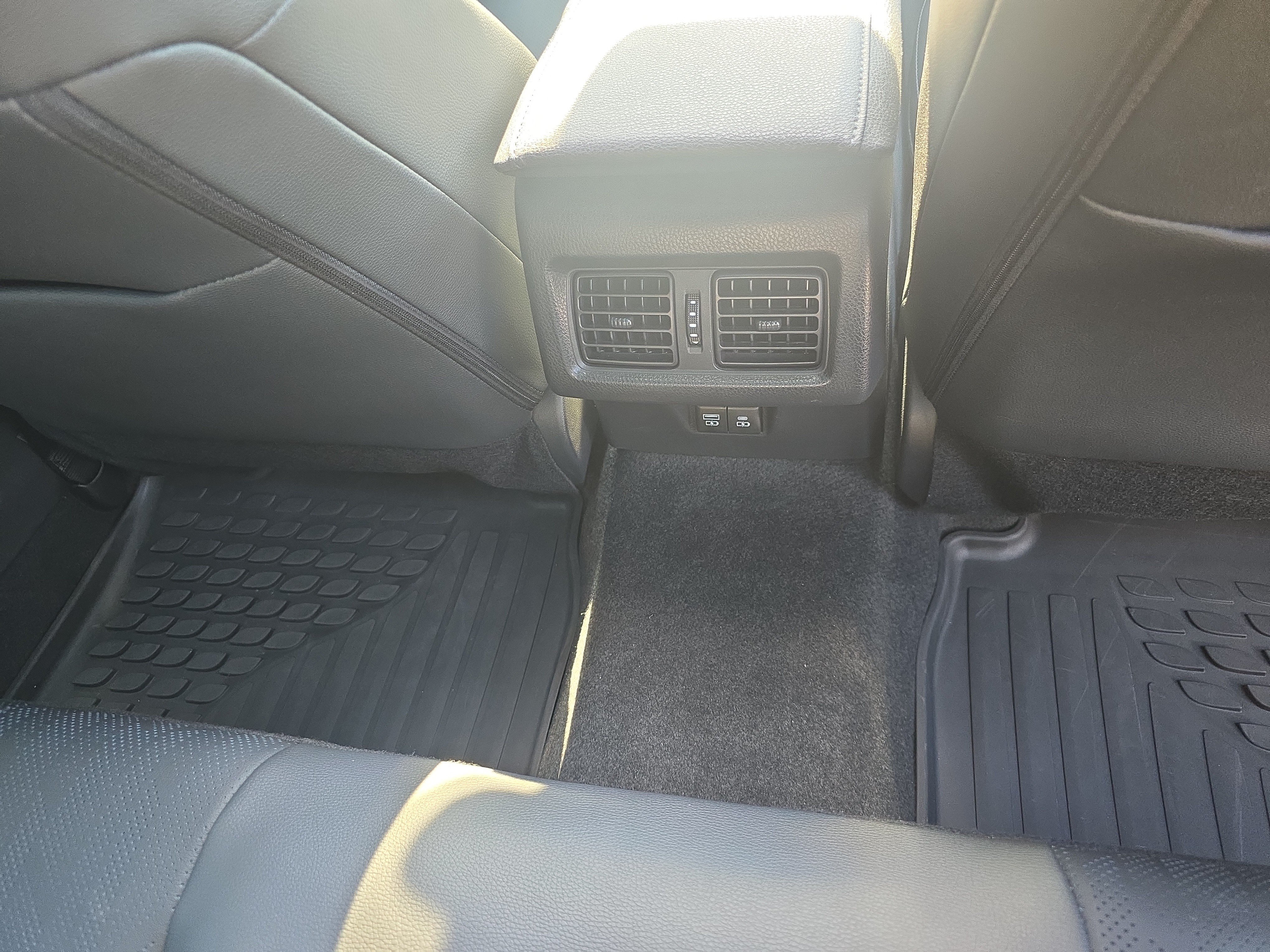 Used 2025 Toyota Camry XSE w/ Premium Plus Package FWD image 15
