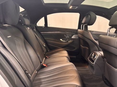 Used 2019 Mercedes-Benz S 63 AMG S 4MATIC Sedan image 24