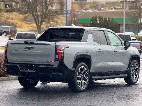 New 2025 Chevrolet Silverado EV RST image 20