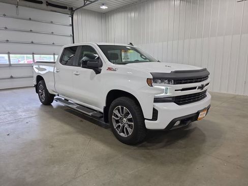 Used 2022 Chevrolet Silverado 1500 RST AWD/4WD image 2