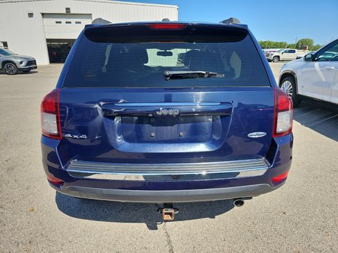 Used 2016 Jeep Compass High Altitude AWD/4WD image 3