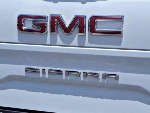 Used 2021 GMC Sierra 1500 AT4 w/ AT4 Preferred Package AWD/4WD image 31