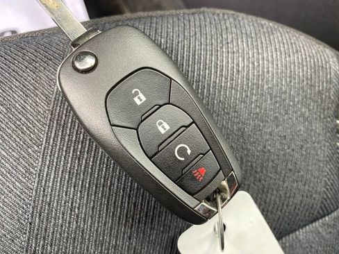 Certified 2024 Chevrolet Trax LS w/ LS Convenience Package image 24