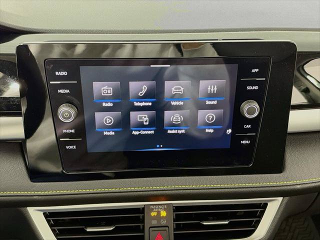 New 2027 Volkswagen Taos Sport AWD/4WD image 14