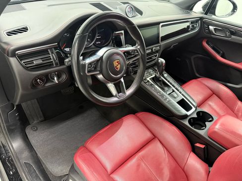 Used 2019 Porsche Macan image 9
