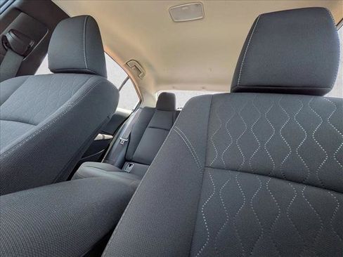 Used 2025 Toyota Corolla LE FWD image 14