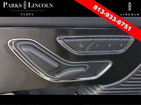 Certified 2022 Lincoln Corsair FWD w/ Equipment Group 101A image 18