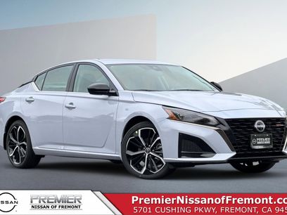 New 2025 Nissan Altima 2.5 SR
