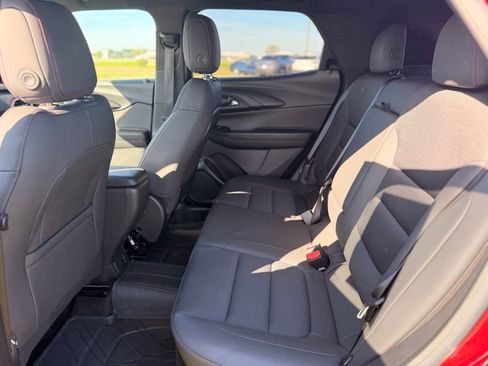 Used 2023 Chevrolet TrailBlazer RS AWD/4WD image 11