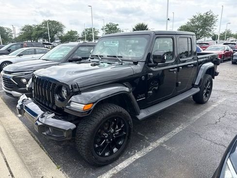 Used 2022 Jeep Gladiator Overland AWD/4WD image 1