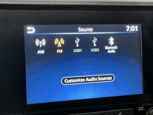 Used 2025 Nissan Frontier S w/ S Utility Package image 8