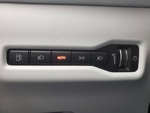 New 2026 Jeep Cherokee Overland AWD/4WD image 23
