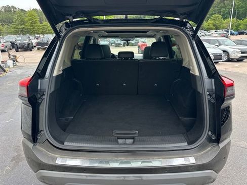 Used 2023 Nissan Rogue SV w/ SV Premium B Package AWD/4WD image 28