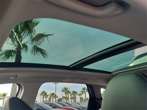 New 2026 Hyundai Tucson Limited image 17