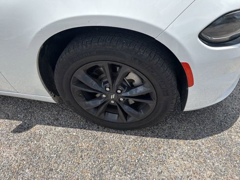 Used 2023 Dodge Charger SXT w/ Blacktop Package AWD/4WD image 18