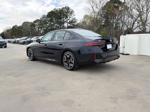 New 2026 BMW i5 eDrive40 w/ M Sport Package image 3