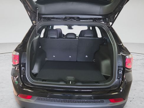 New 2026 Jeep Compass Limited AWD/4WD image 15