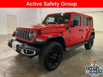 Used 2025 Jeep Wrangler Unlimited Sahara w/ Safety Group