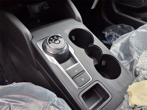 New 2025 Ford Escape ST-Line Elite w/ Tech Pack #2 image 16