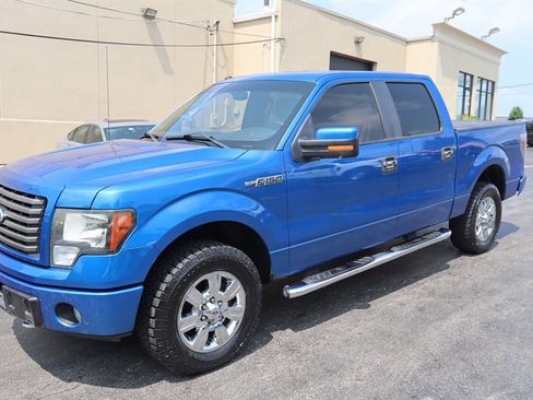 Used 2011 Ford F150 XLT w/ XLT Chrome Pkg AWD/4WD image 3