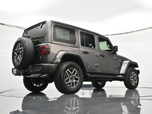 New 2026 Jeep Wrangler Unlimited Sahara image 39