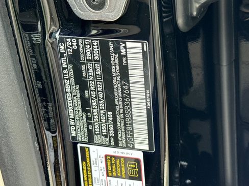 Used 2025 Mercedes-Benz Maybach GLS 600 4MATIC image 29