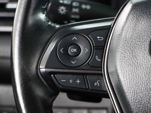 Used 2024 Toyota Camry SE image 13