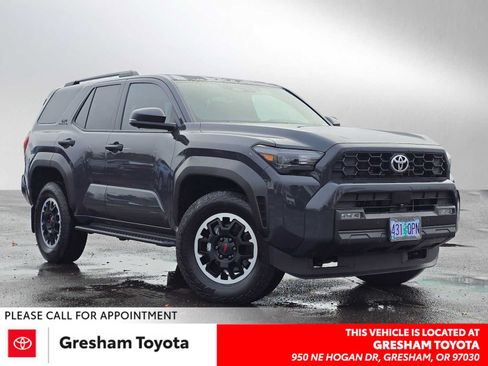 Used 2025 Toyota 4Runner TRD Off-Road Premium AWD/4WD image 1