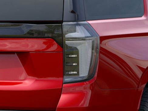 New 2026 Chevrolet Suburban High Country AWD/4WD image 35