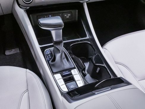 Certified 2025 Hyundai Tucson SEL image 19