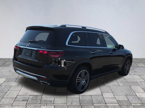 Certified 2025 Mercedes-Benz GLS 450 4MATIC image 7