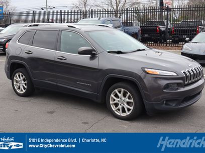 Used 2015 Jeep Cherokee Latitude w/ Cold Weather Group